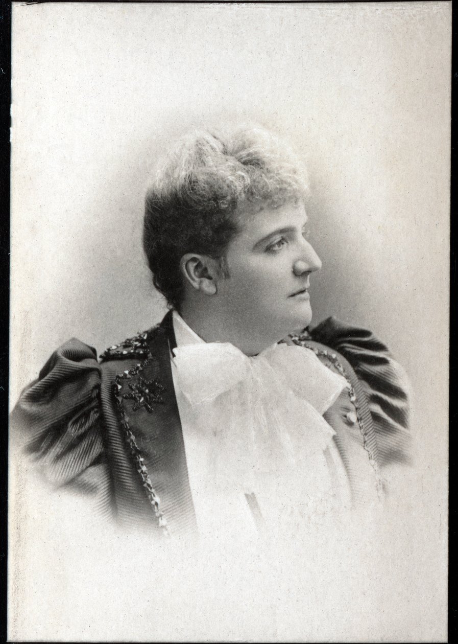 Retrato de Augusta Mary Anne Holmes (Hermann Zenta) (1847-1903), compositor francês. de French Photographer