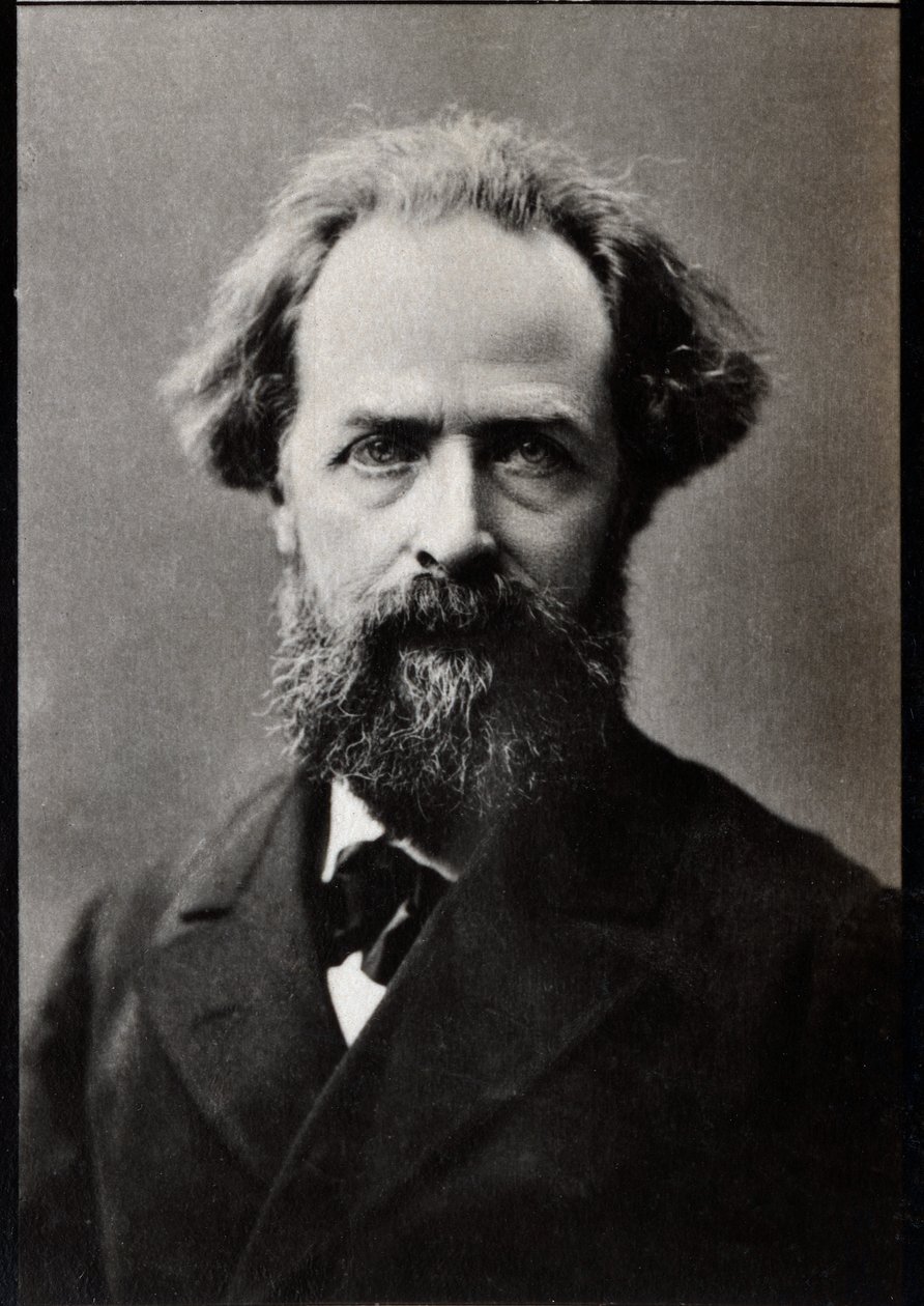 Retrato de Elysee Reclus (1830-1905), geógrafo francês, escritor e anarquista. de French Photographer