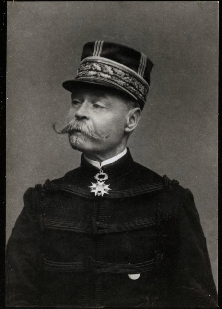 Retrato de Emile Auguste Francois Zurlinden (1837-1929), general e político francês. de French Photographer