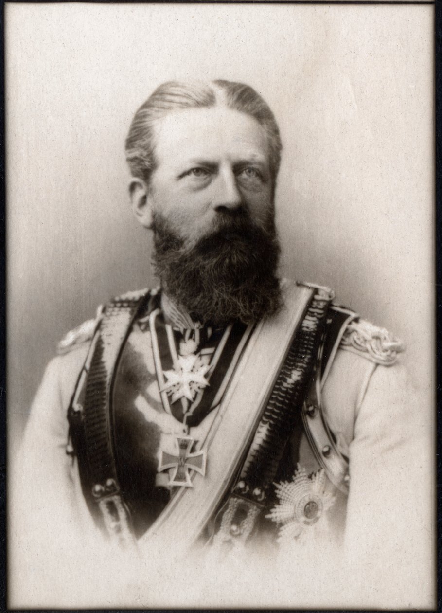 Retrato de Frederico III (Friedrich von Hohenzollern) (1831-1888), imperador alemão. de French Photographer