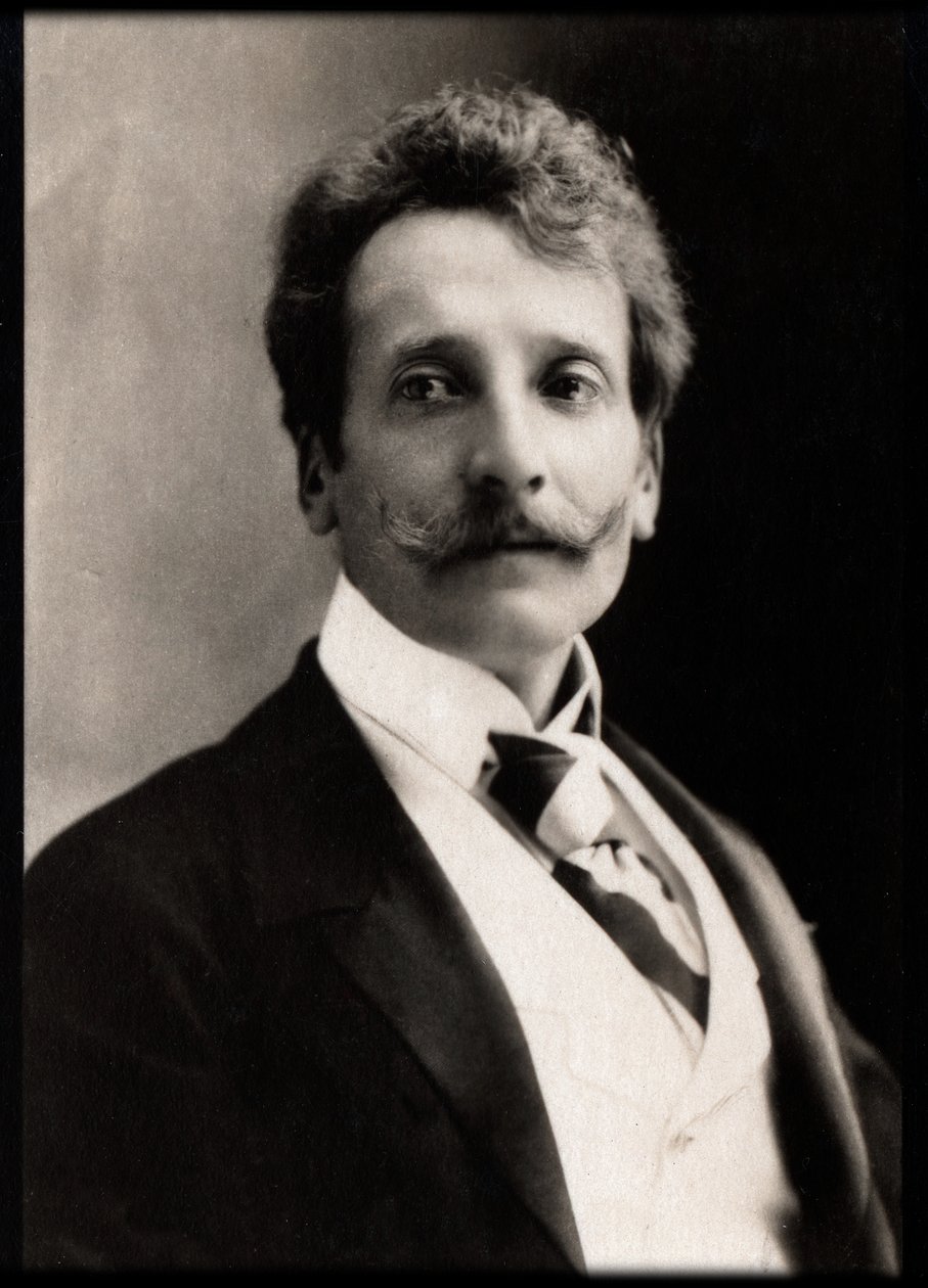 Retrato de Georges Rodenbach (1855-1898), poeta e romancista belga. de French Photographer