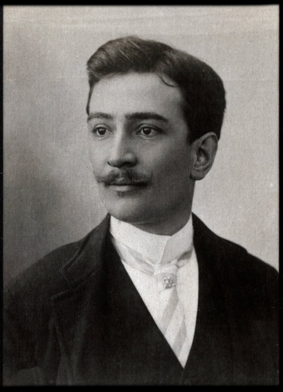 Retrato de Hugues Le Roux (1860-1925), jornalista e político francês. de French Photographer