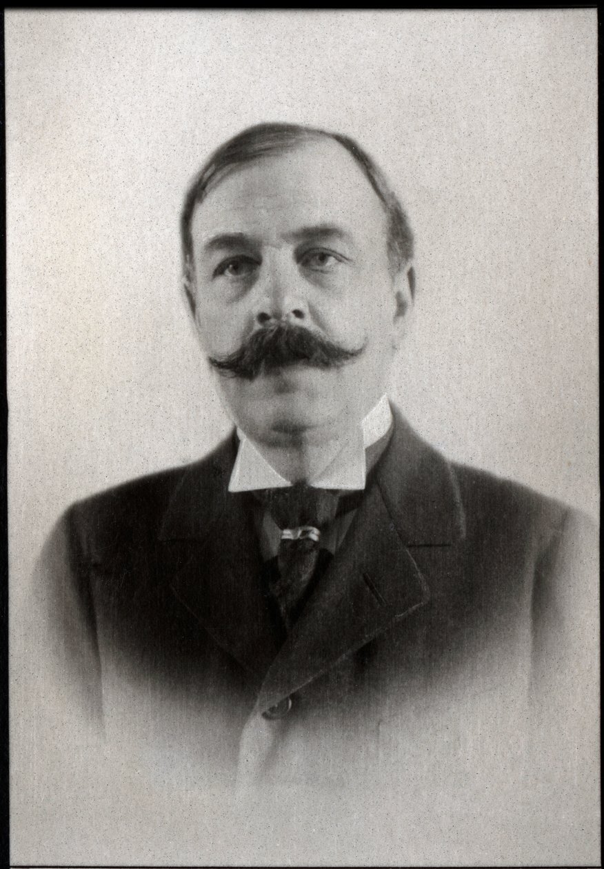 Retrato de Octave Mirbeau (1848-1917), escritor francês. de French Photographer