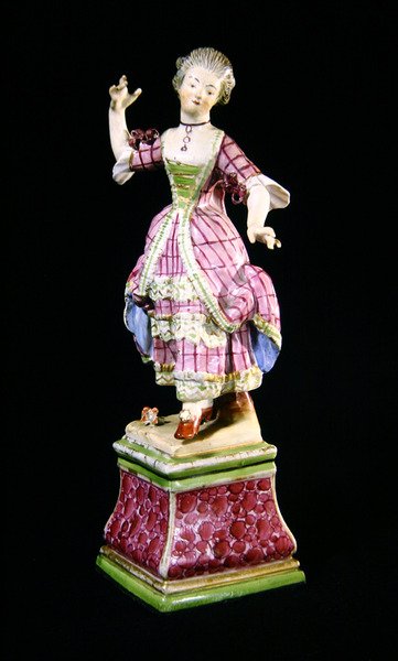 Garota dançando, fabricação de Sceaux (faiança) de French School