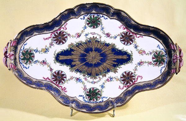 Travessa de jantar Sevres (porcelana) de French School