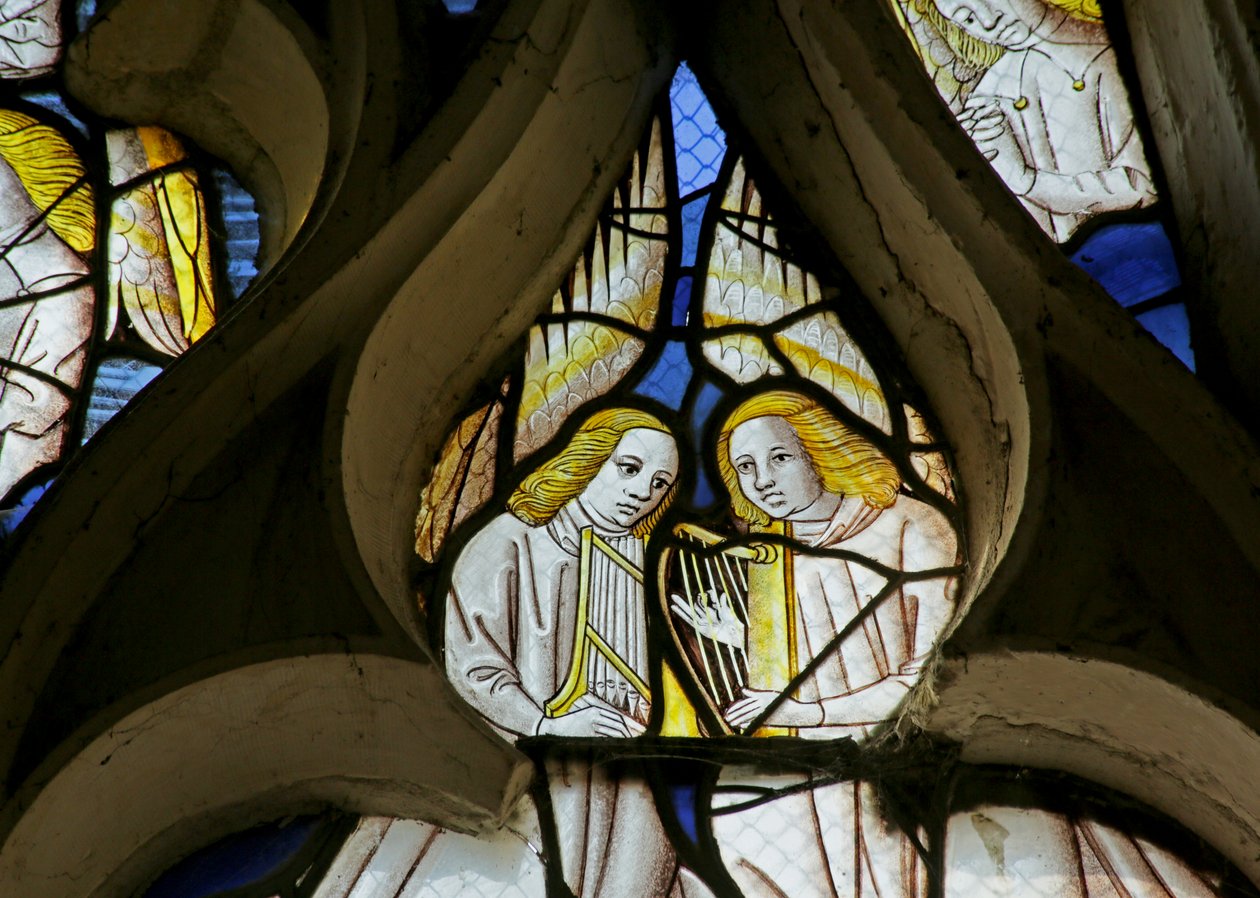Janela retratando Deus, anjos e acima da segunda vinda de Cristo de French School