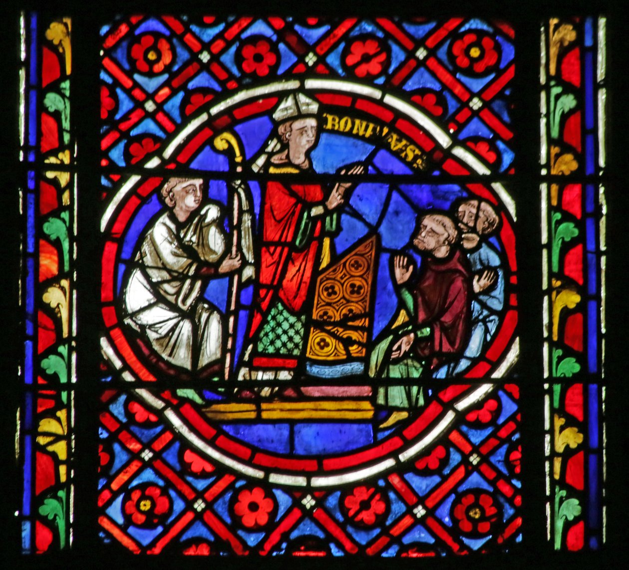 Janela retratando a cena da vida de Saint Bonnet: Blanda vindo a Saint Bonnet e dá graças de French School