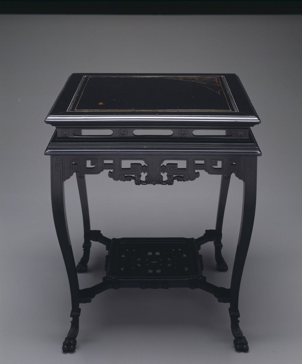 Mesa, c.1880 (madeira e incrustações) de A. and H. Lejambre