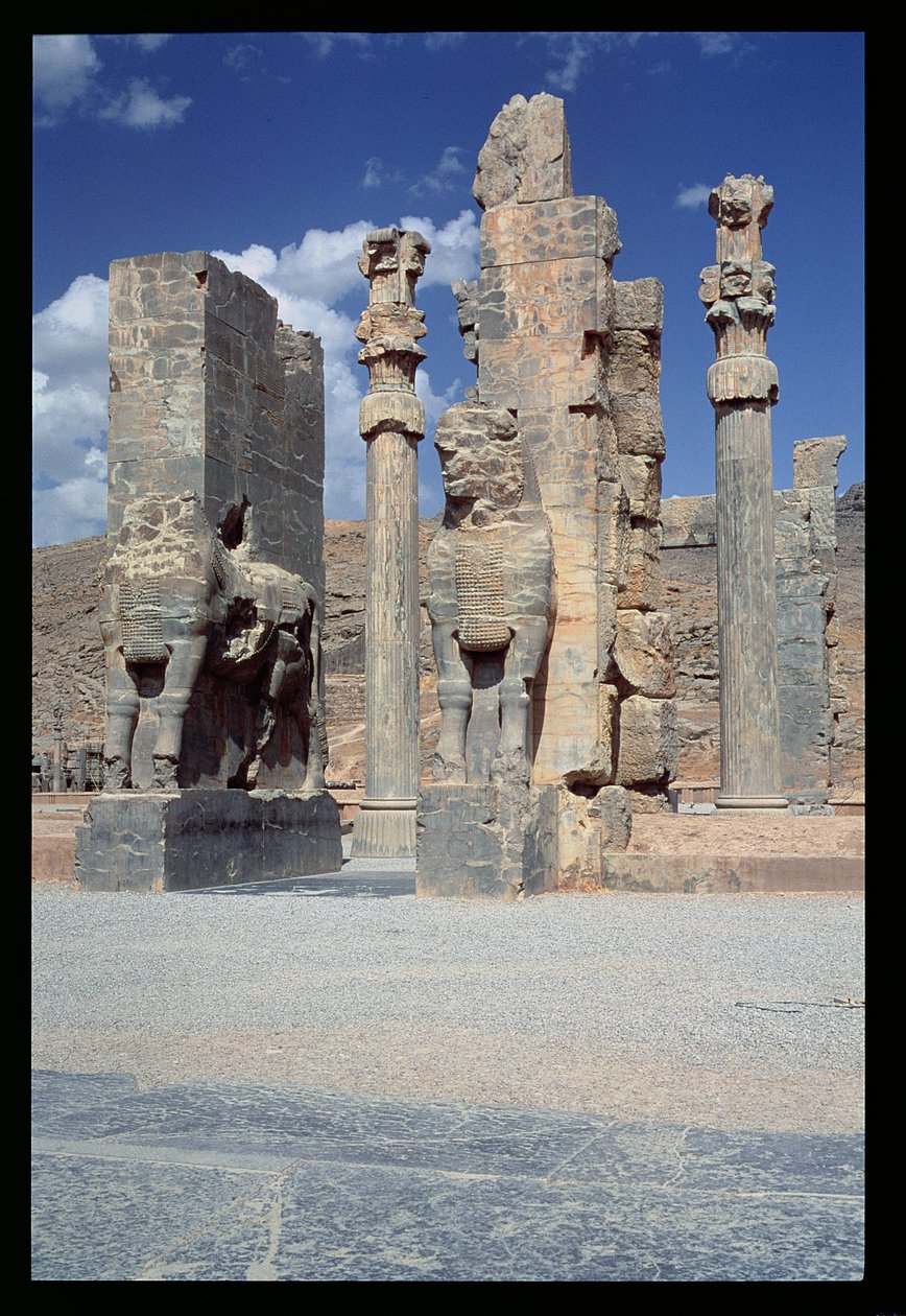 O portão de todas as nações de Achaemenid