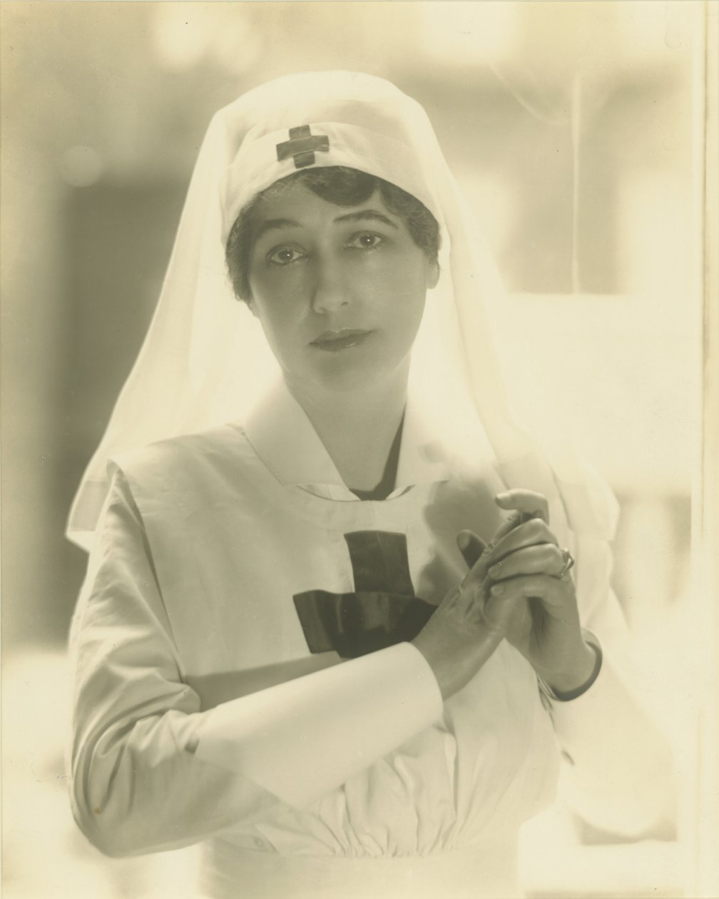 Lady Duff-Gordon como enfermeira (impressão de platina) de Adolf de Meyer