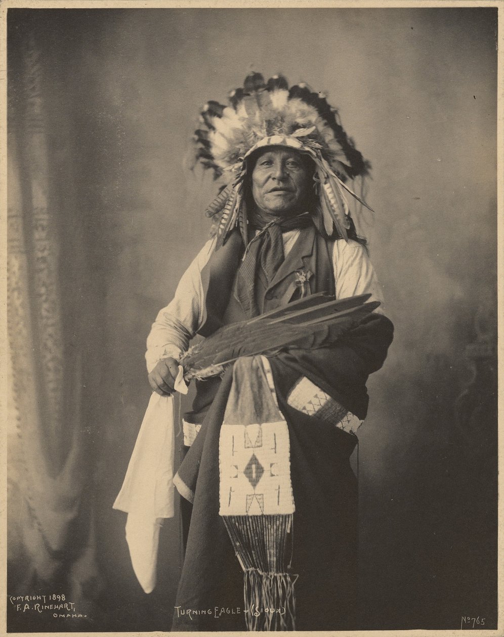 Turning Eagle, Sioux de Adolph F. Muhr