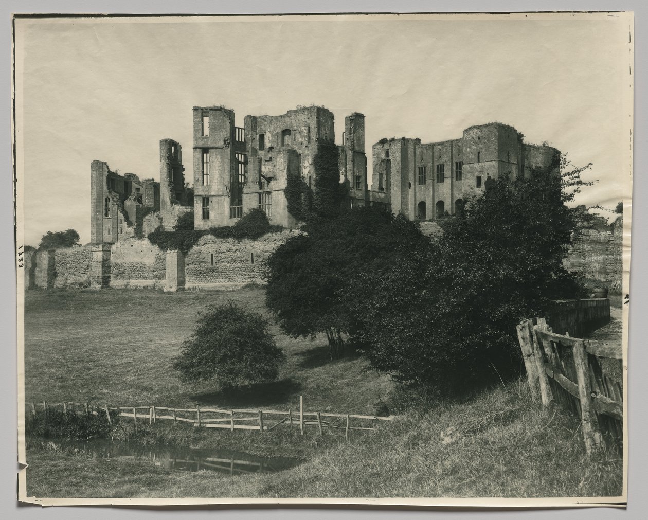 Castelo de Kenilworth, Warwickshire, Inglaterra de Adolphe Braun