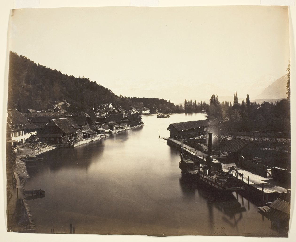 Navio a vapor no Lago Thun, Suíça de Adolphe Braun
