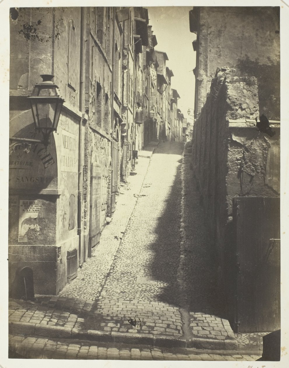 Rue des Grands Carmes, vista da Rue Ste. Marthe de Adolphe Terris