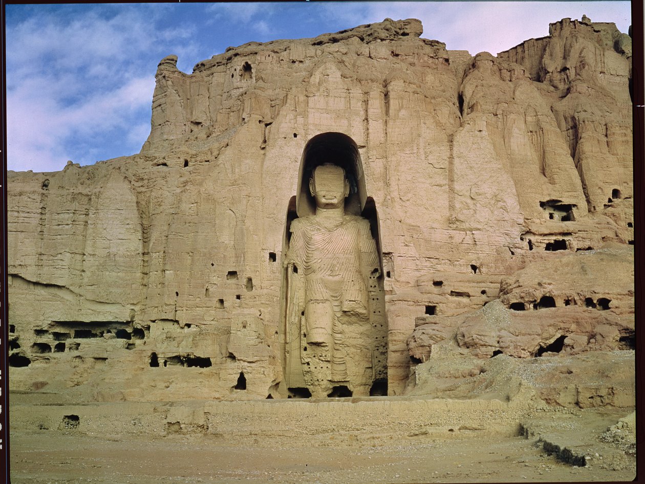 Buda gigante em pé, do 5º ao 6º século de Afghan School