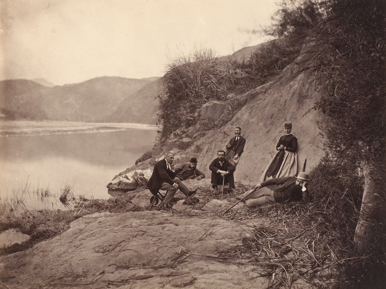 [retrato de grupo perto do mosteiro das chamas presas, tecla F U], esfregar. 1869. de Afong Lai