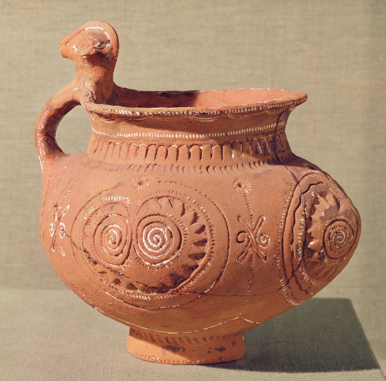 Vaso funerário com cabo antropomórfico de Age Bronze
