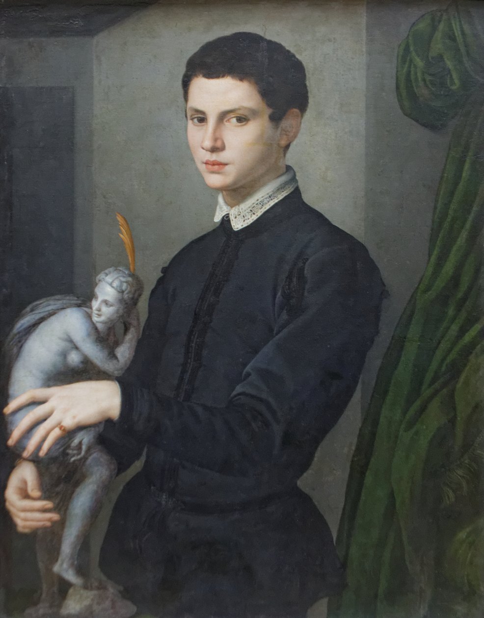 Retrato, de, um, homem, segurando, um, statuette de Agnolo Bronzino