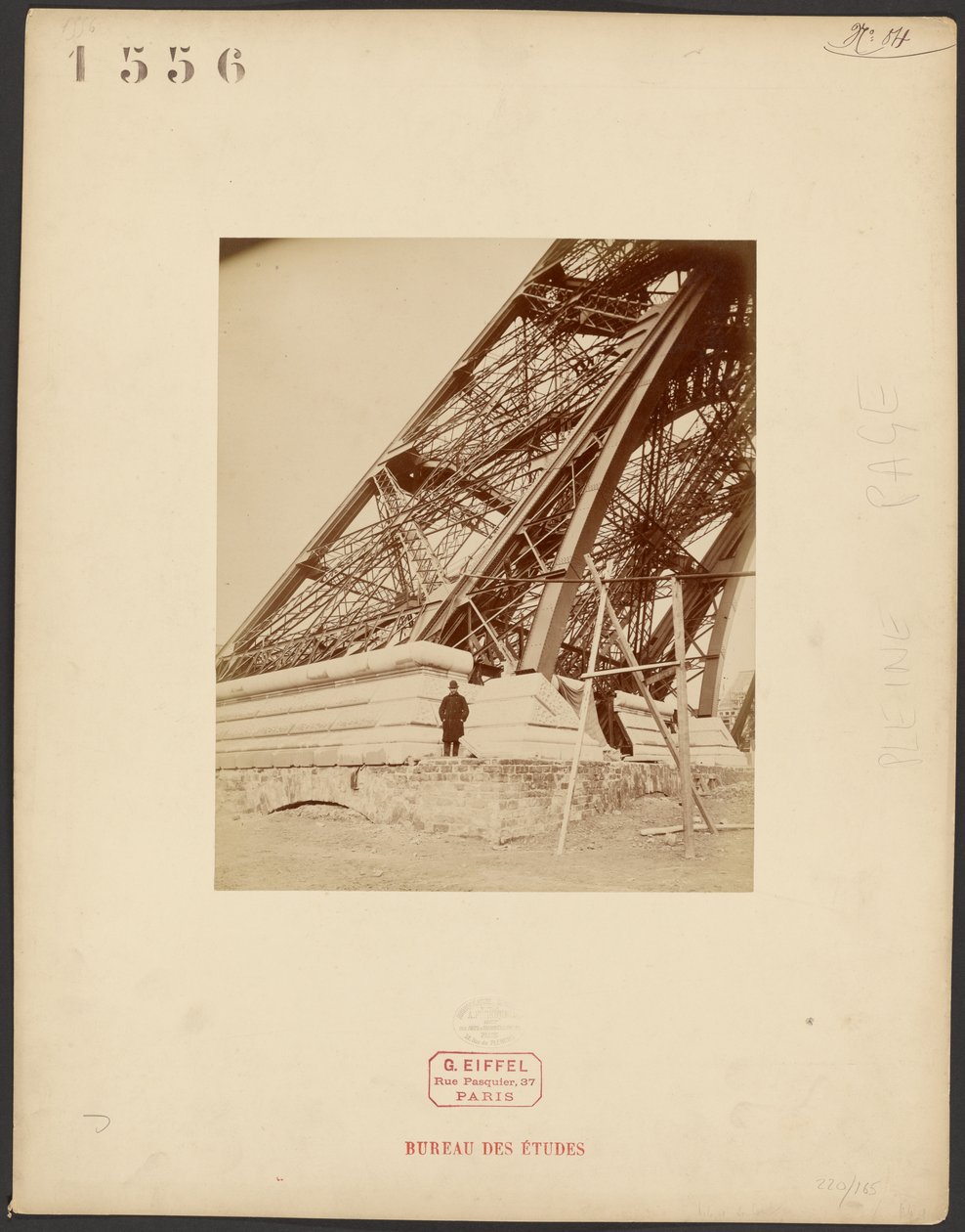Fundações, viga, trabalhador: Torre Eiffel de Albert Fernique
