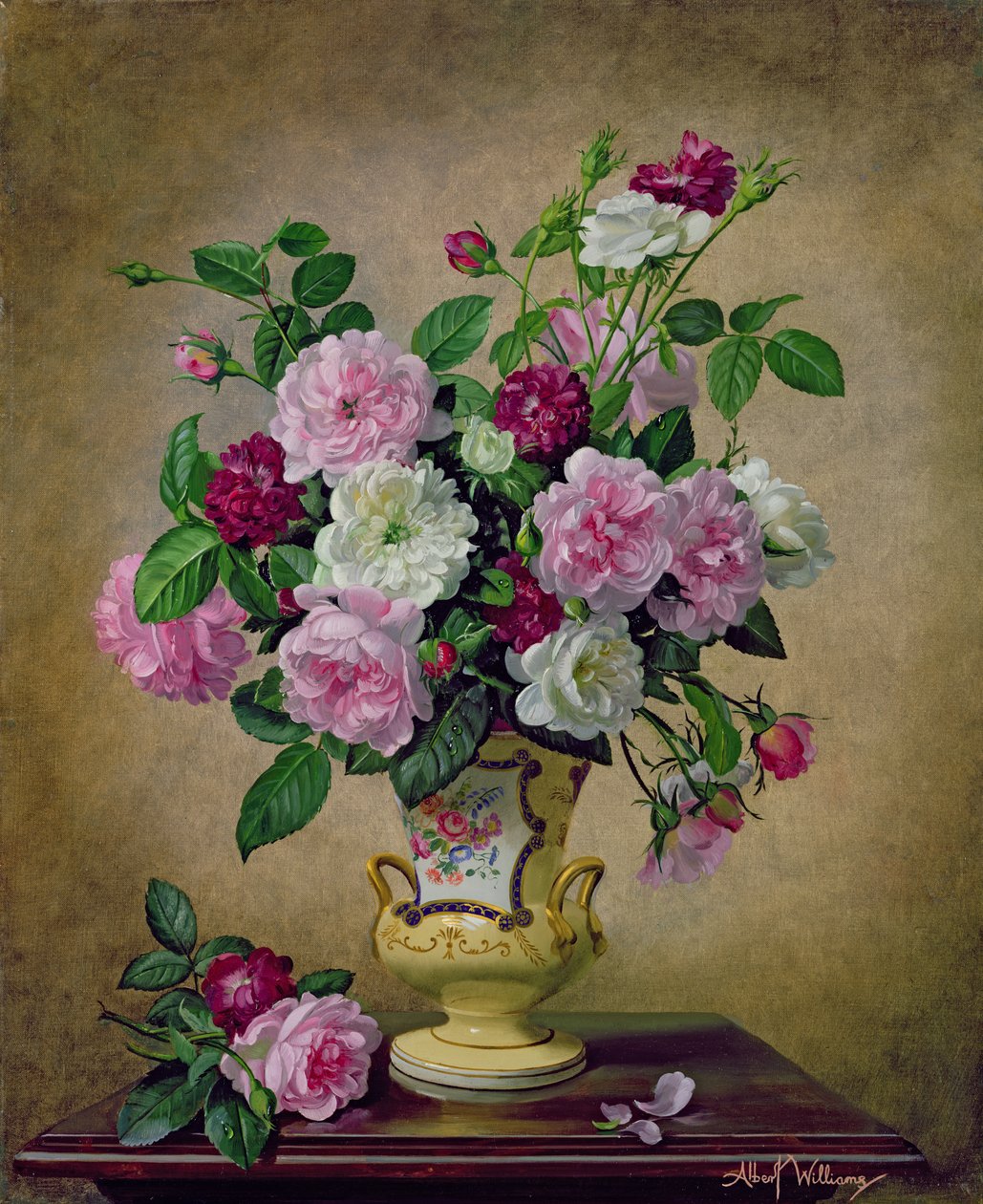 Rosas e dálias em um vaso de cerâmica de Albert Williams