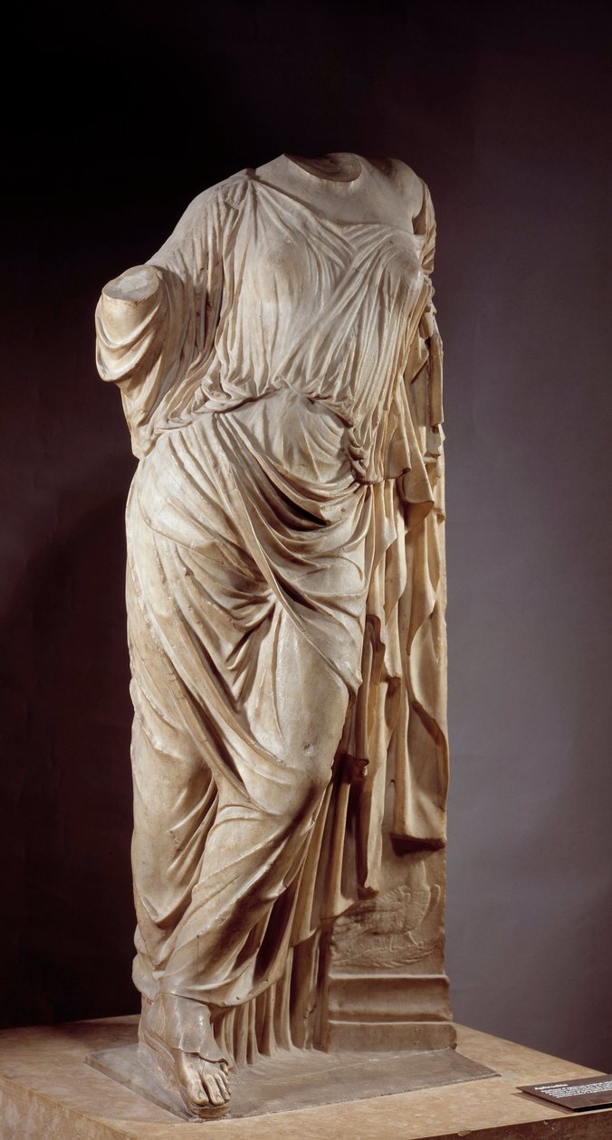 Afrodite para o pilar. Escultura em mármore depois da Afrodite utilizada por Alcamene, escultor grego do século V a.C. Dim. 1,18 m Paris, Musee du Louvre de Alcamenes (attr. to)