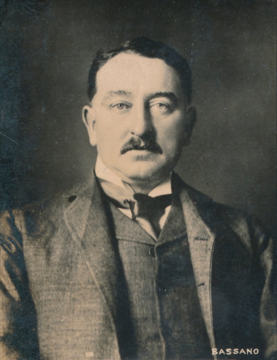 Cecil Rhodes, 1853-1902, empresário e estadista sul-africano nascido em inglês, 1894-1907 de Alexander Bassano
