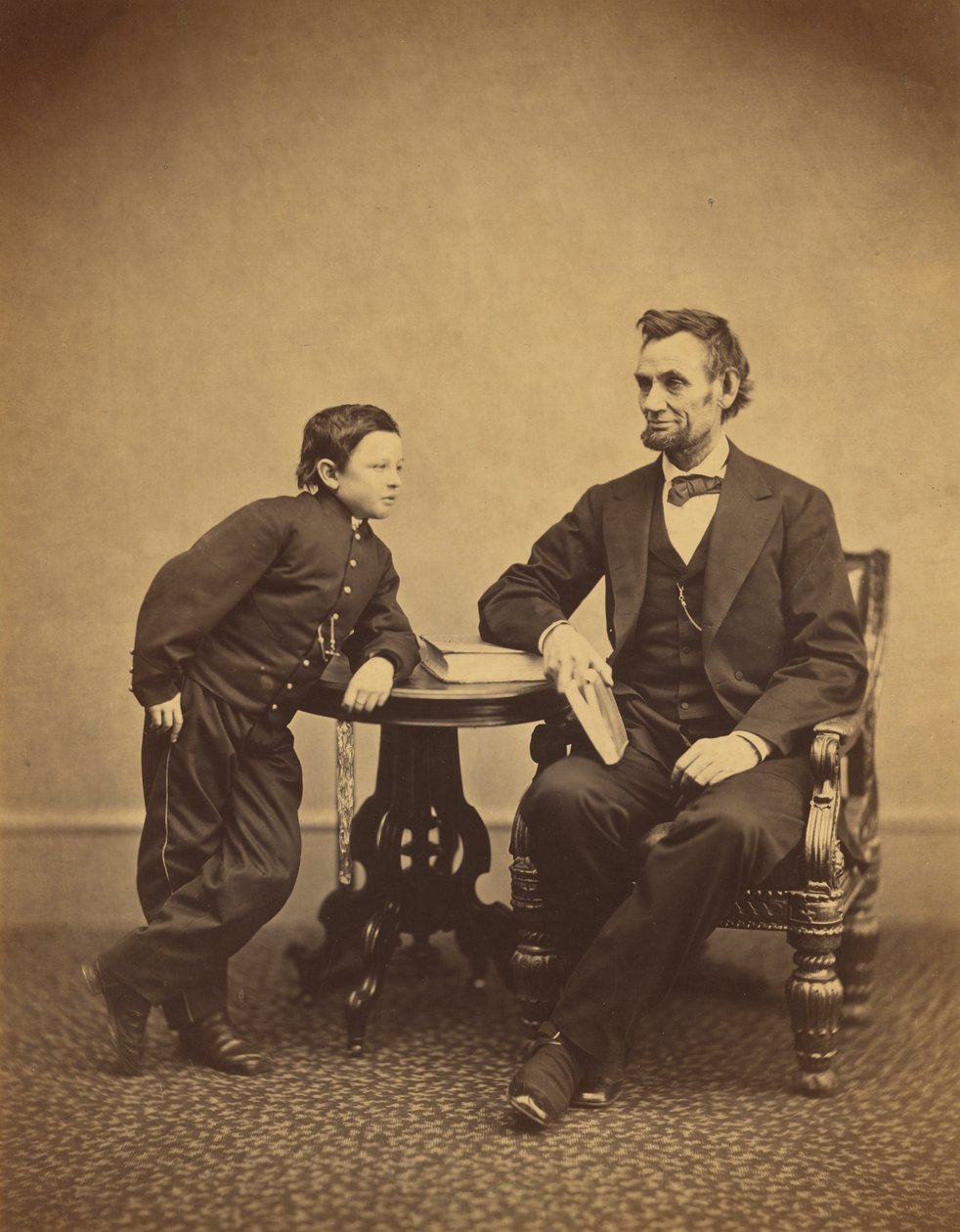 Abraham Lincoln e seu filho Thomas (Tad) de Alexander Gardner