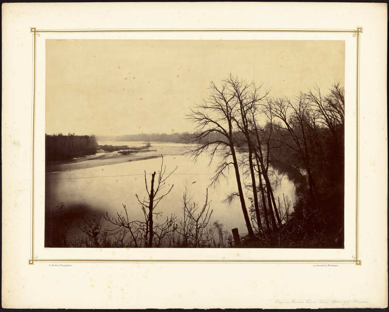 [Vista do rio Kansas perto de Stranger, Kansas] de Alexander Gardner