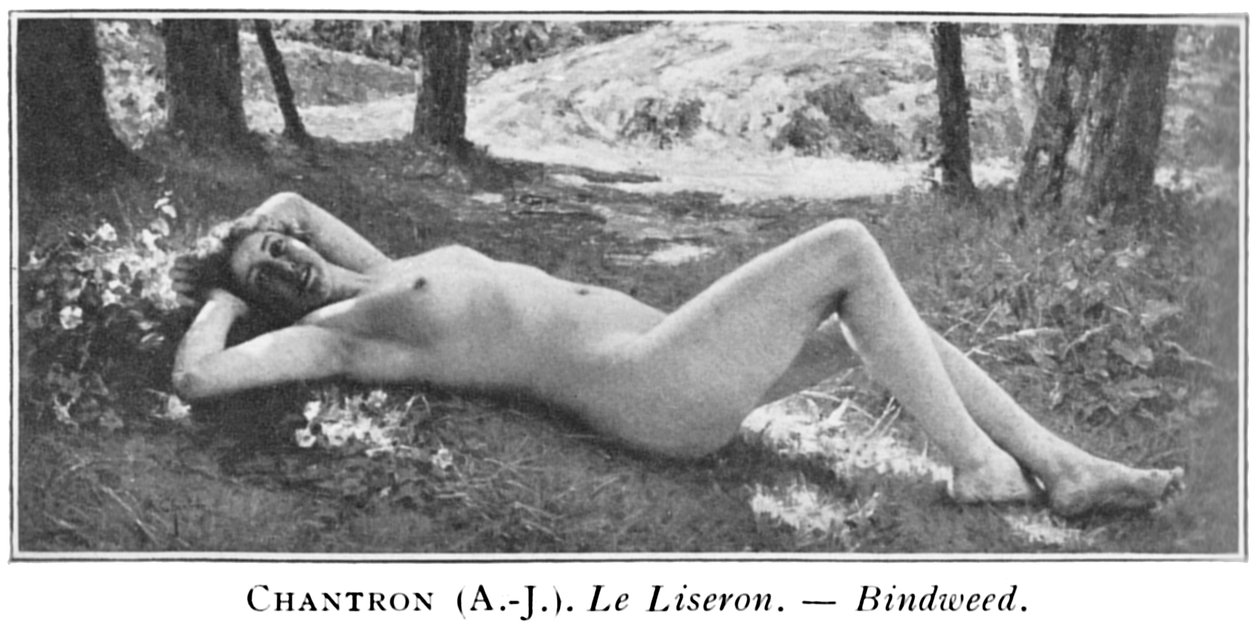 Foto em preto e branco de uma pintura retratando uma mulher nua reclinada em uma floresta perto de um canteiro de flores com árvores e uma cachoeira rasa no fundo de Alexandre Jacques Chantron