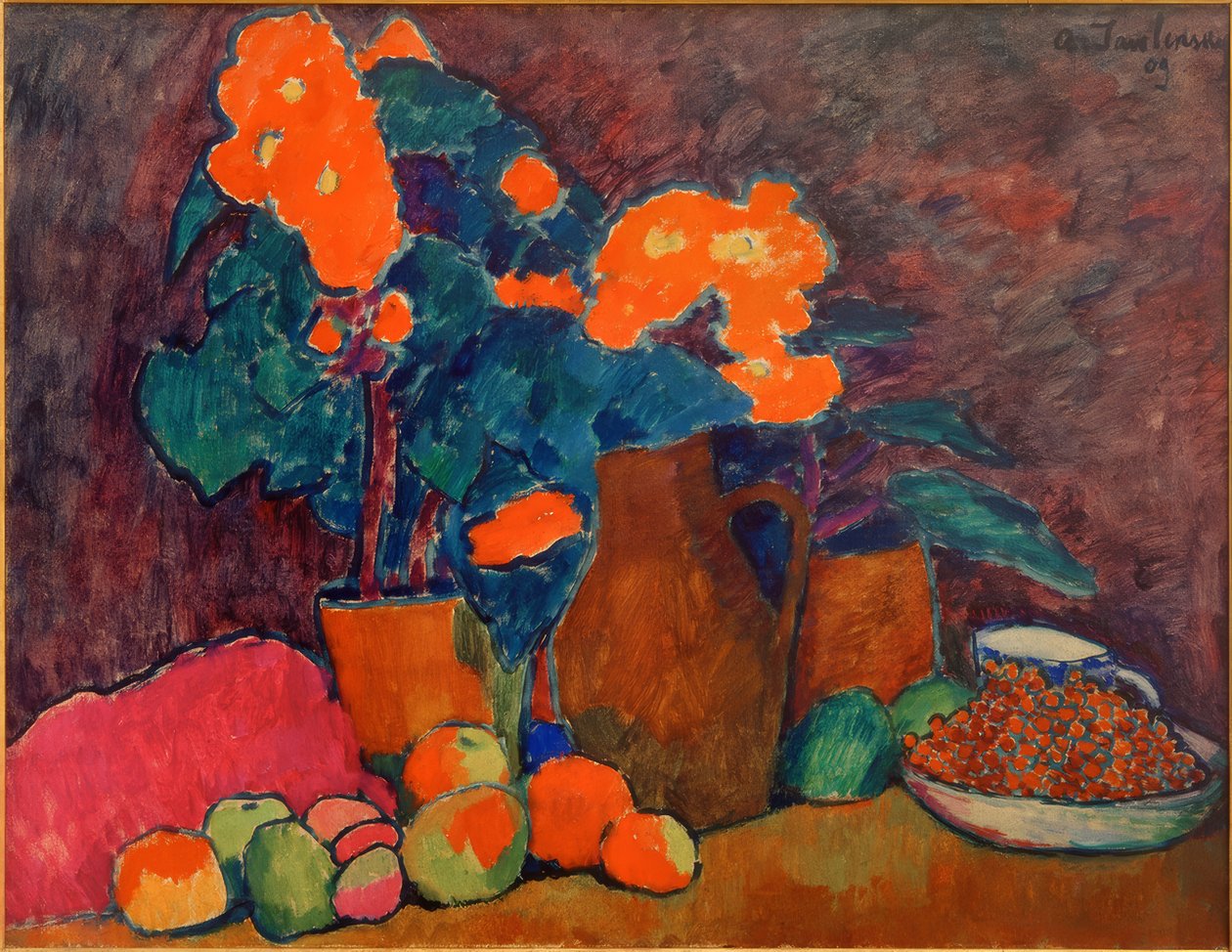 Natureza Morta com Flores, Frutas e Garrafas de Alexej von Jawlensky
