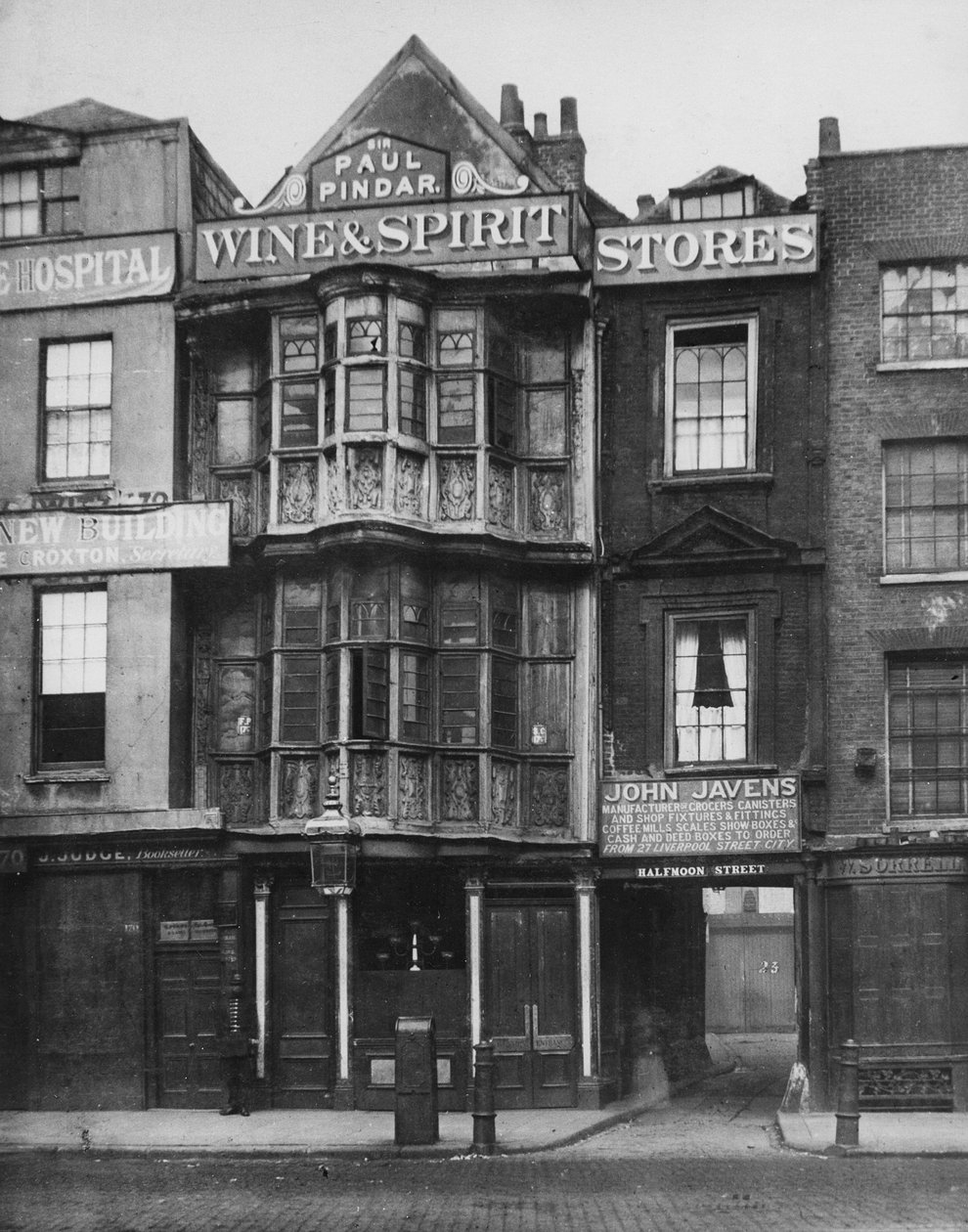 O Sir Paul Pindar, rua de Bishopsgate, c.1878 de Alfred and John Bool