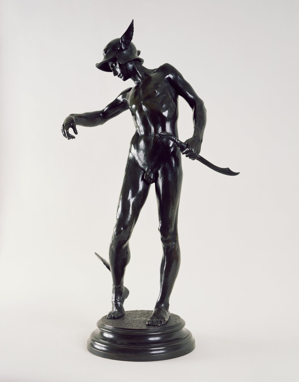 Perseus Arming, 1882 (bronze) (veja também 353102) de Alfred Gilbert