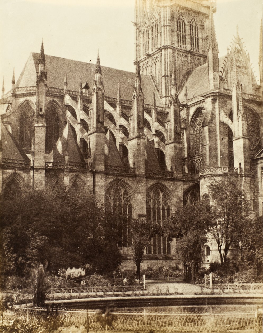 St. Oven, Rouen. 1856 (albumen silver print) de Alfred Capel Cure