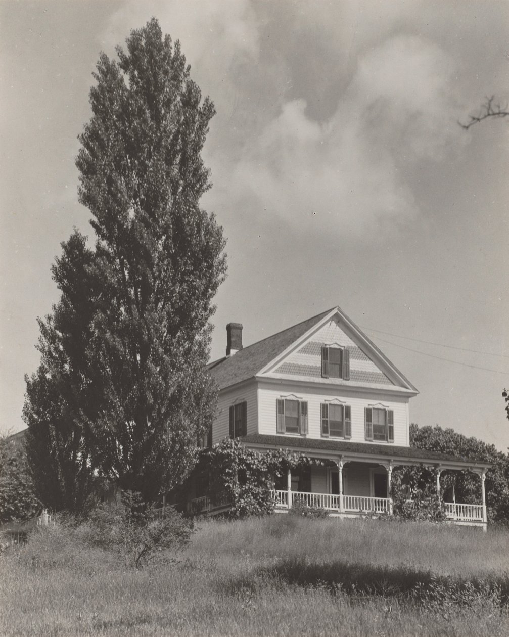 Casa na Colina, Lago George de Alfred Stieglitz