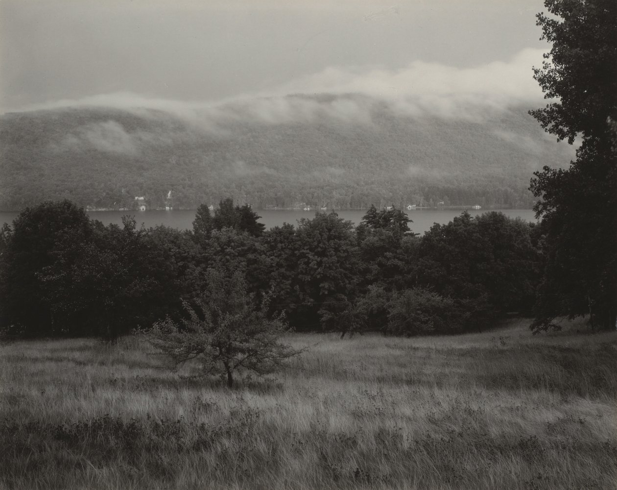 O Lago George visto da colina de Alfred Stieglitz