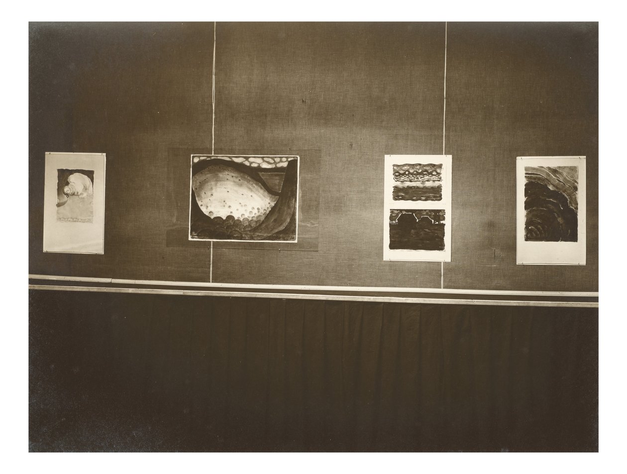 Sala principal - Parede à direita de Alfred Stieglitz