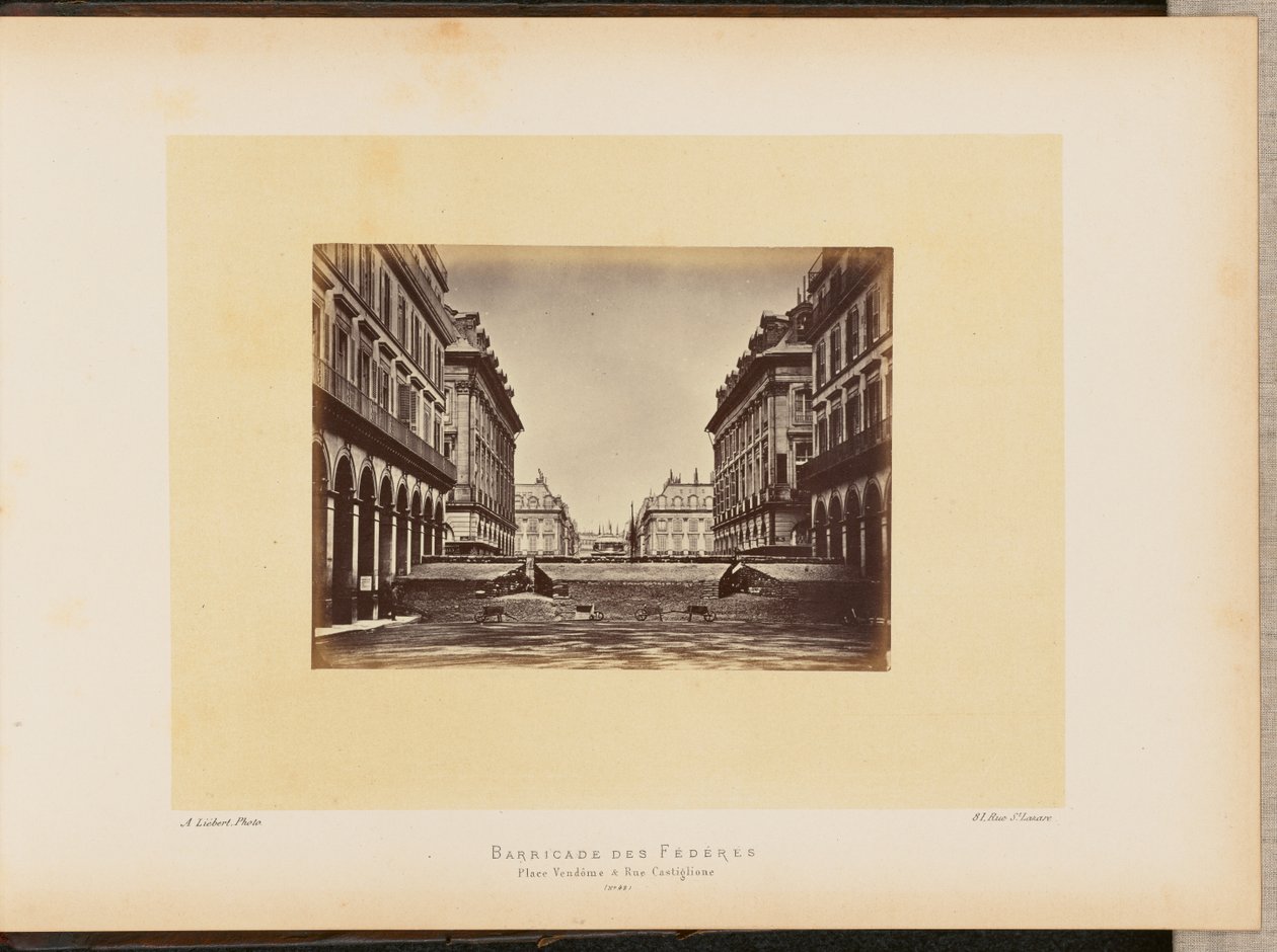 Barricada dos Fédérés, Praça Vendôme e Rua Castiglione. de Alphonse J. Liébert