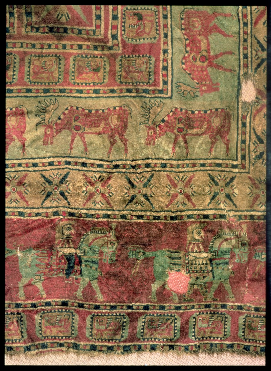 Tapete de pilha representando cavalos e cavaleiros, gamos e grifos, dos túmulos funerários de Pazyryk, do século V a IV (têxteis) de Altaic School