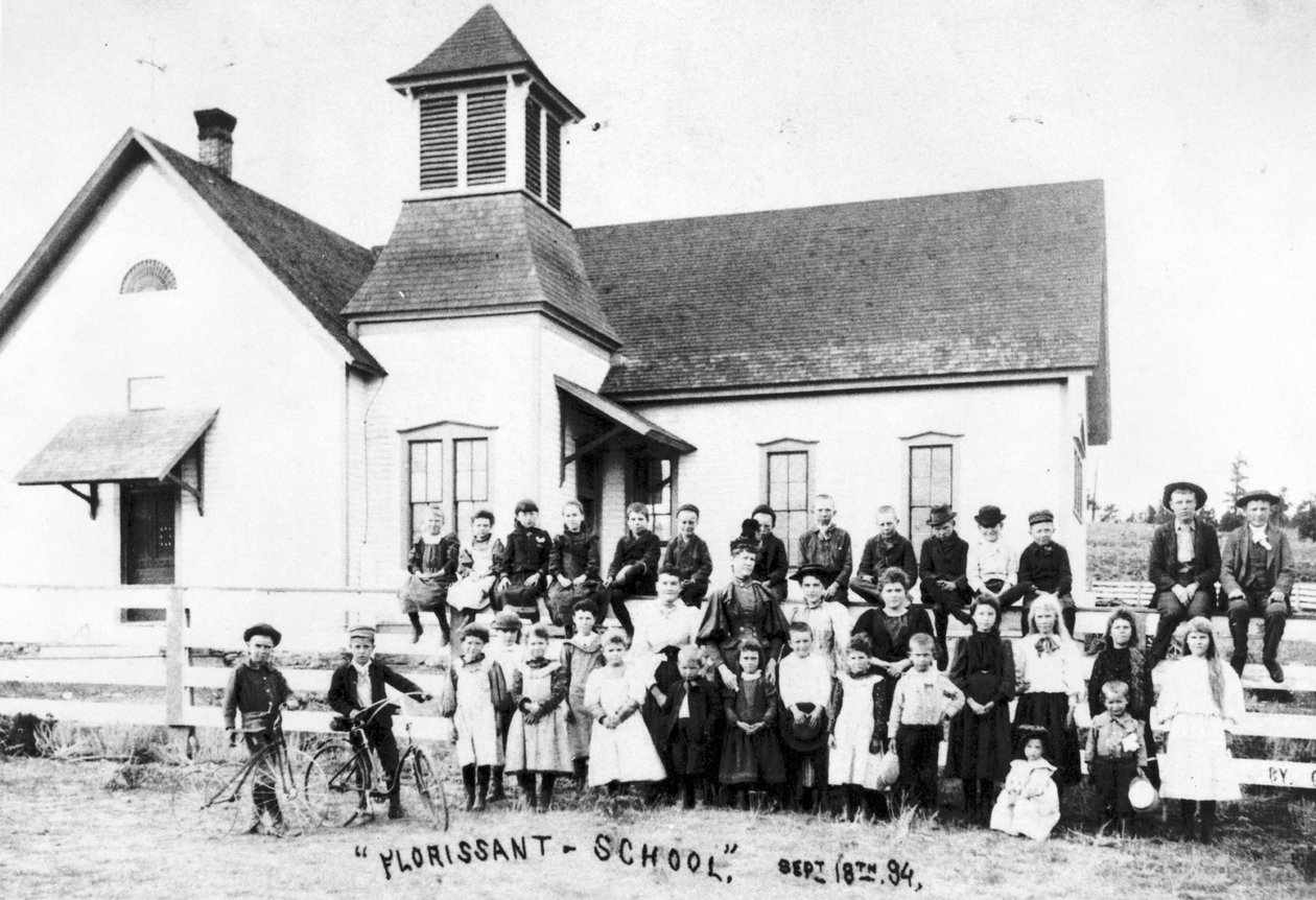 Escola Florissant, 1894 de American Photographer