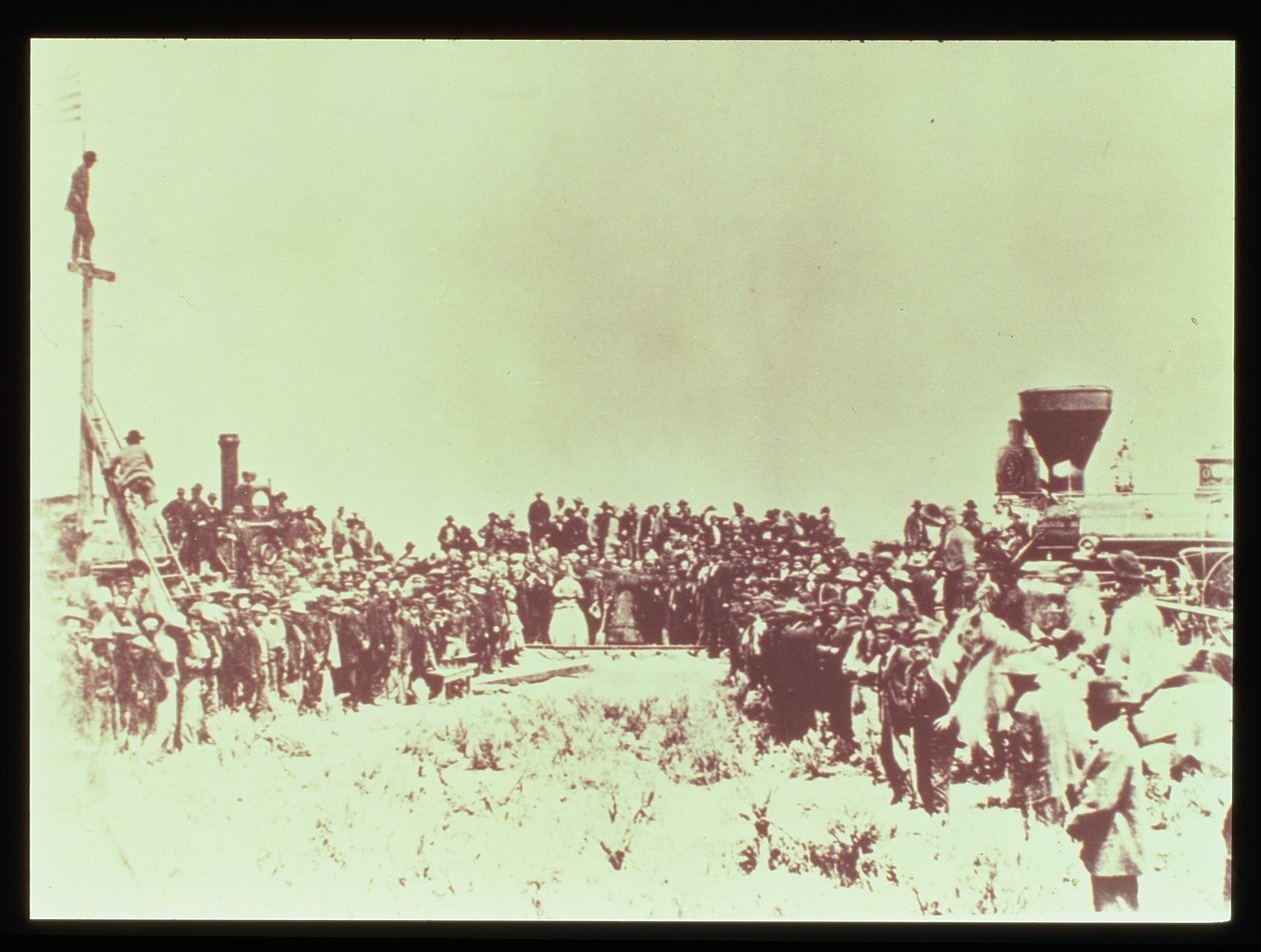 Reunião da Union Pacific e da Central Pacific Railways em Promontory Point, Omaha, 10 de maio de 1869 de American Photographer