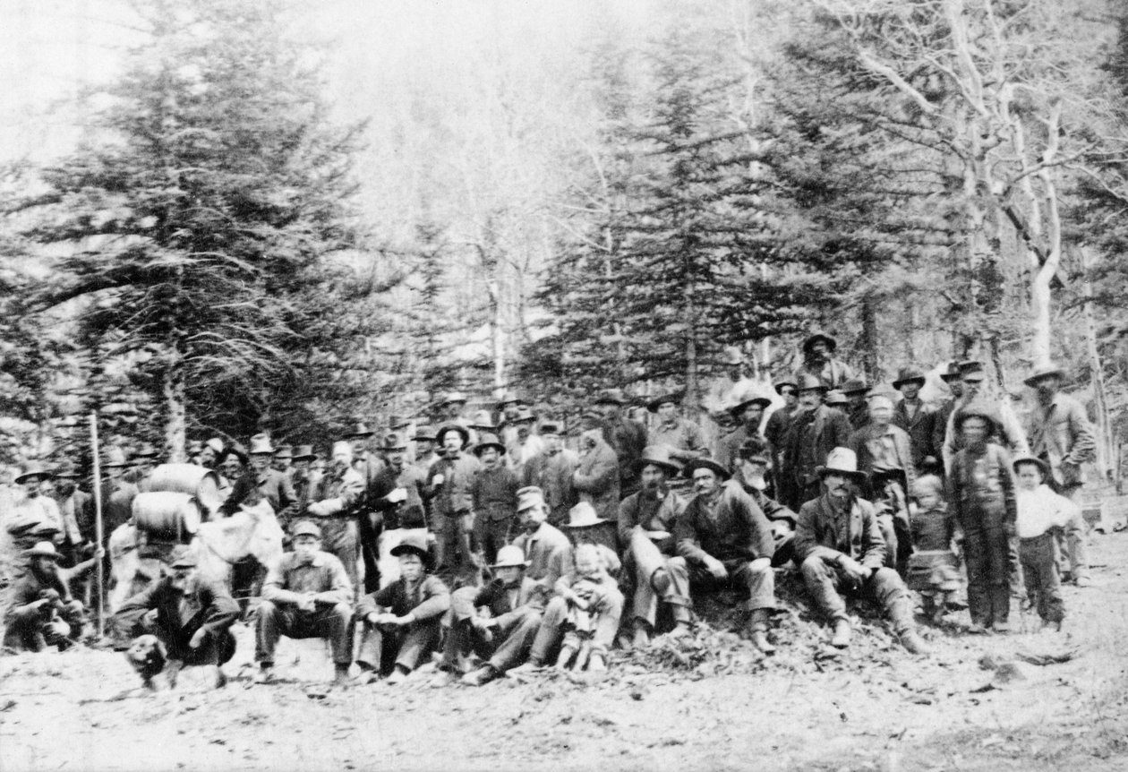 Mineiros em um acampamento de mineração no Colorado de American Photographer