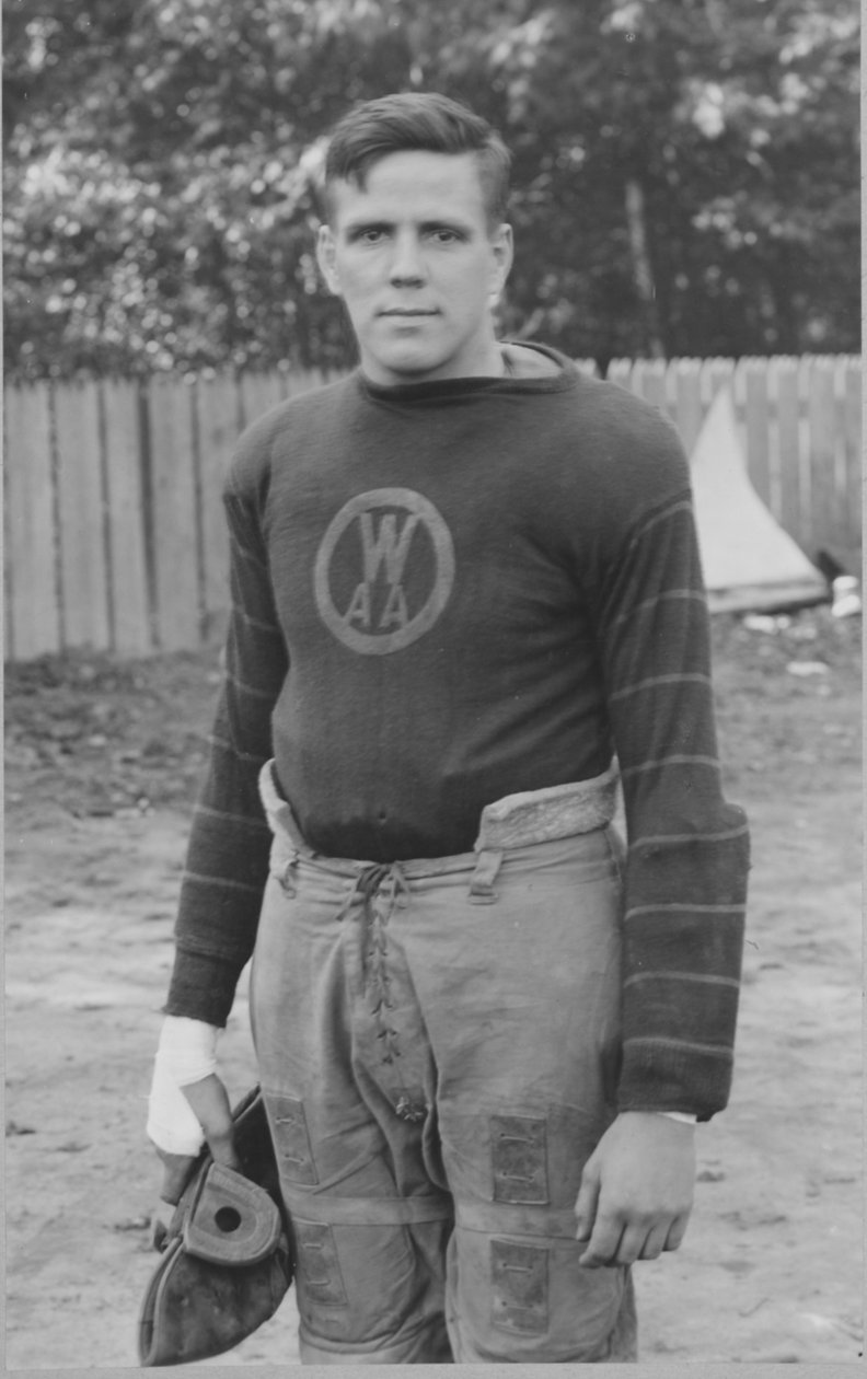 P. Freeman, Treinador Adjunto, Westinghouse Athletic Association Time de Futebol, 1923 de American Photographer