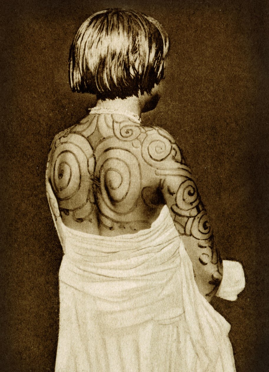 Mulher tatuada Chamacoco c.1890 (foto sépia) de American Photographer