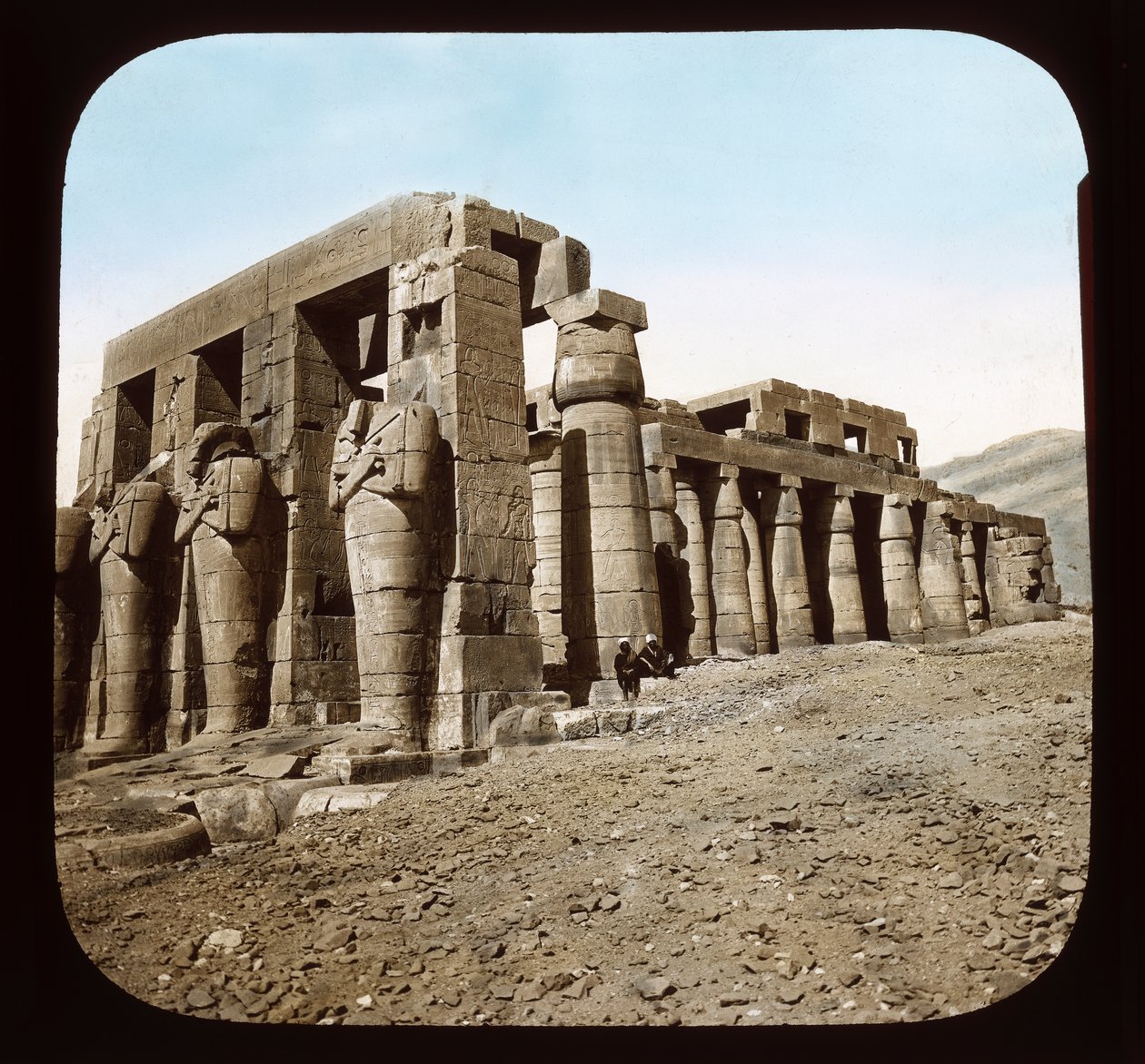 Tebas - Ramesseum (lanterna) de American Photographer