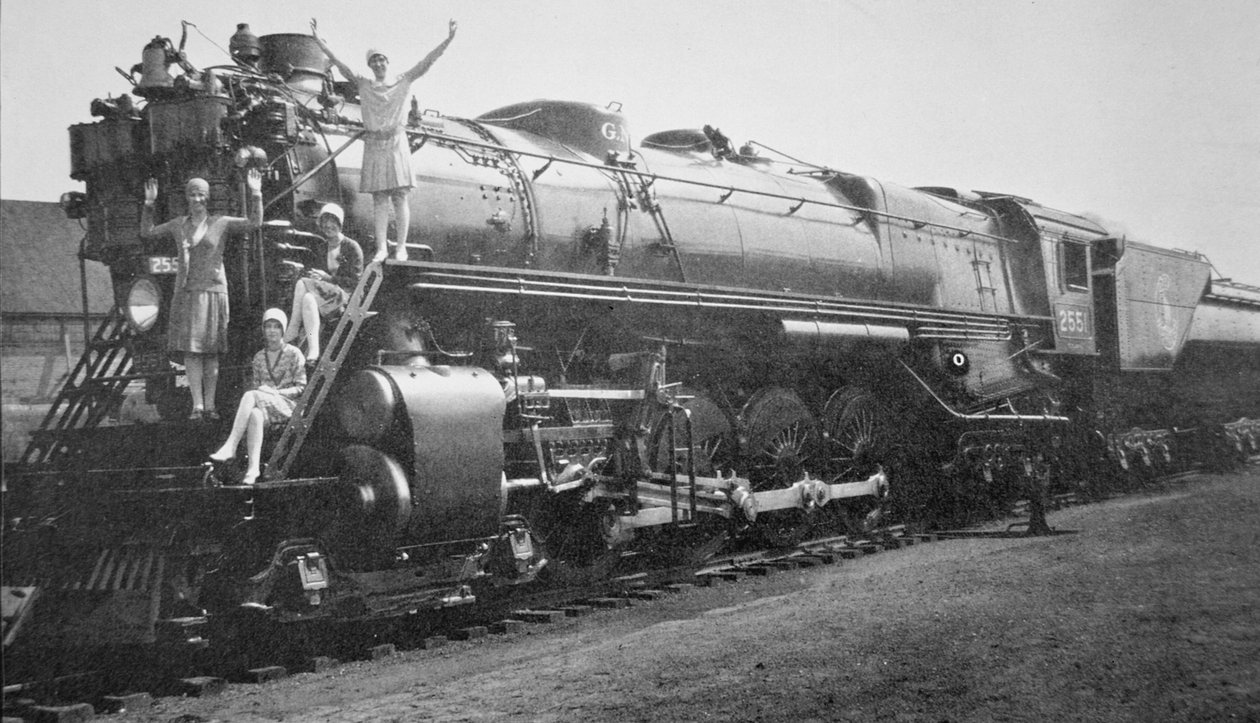 Uma locomotiva 4-8-4 classe S-1 construída pela Baldwin para o trem 