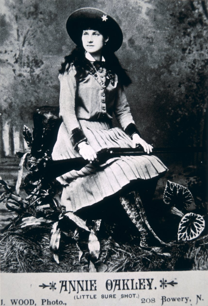 Annie Oakley (1860-1926) (foto a p/b) de American Photographer