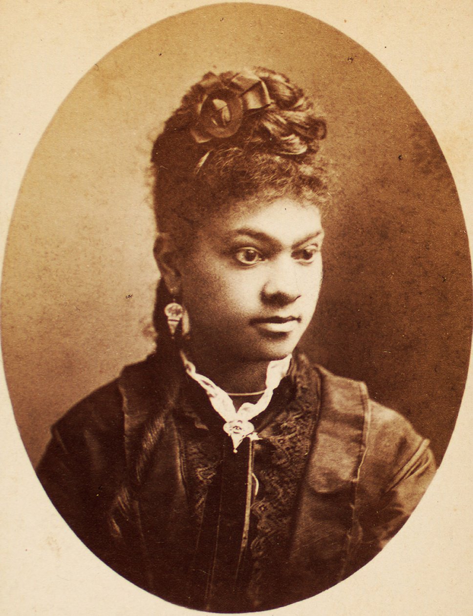Carte de visite de jovem mulher afro-americana, c.1870 de American Photographer