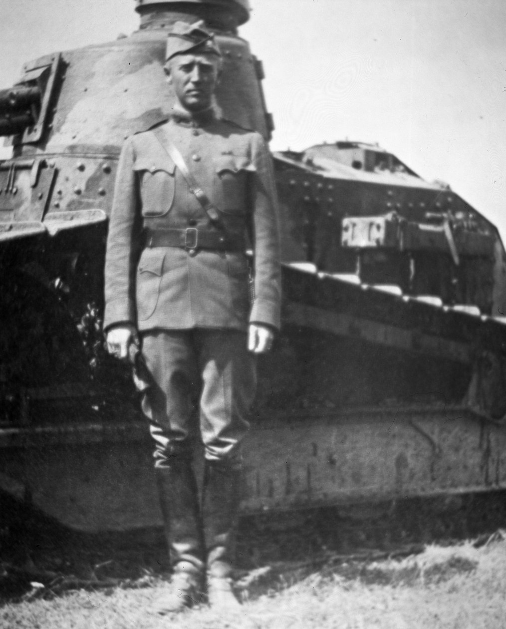 Coronel George S. Patton Jr. de American Photographer