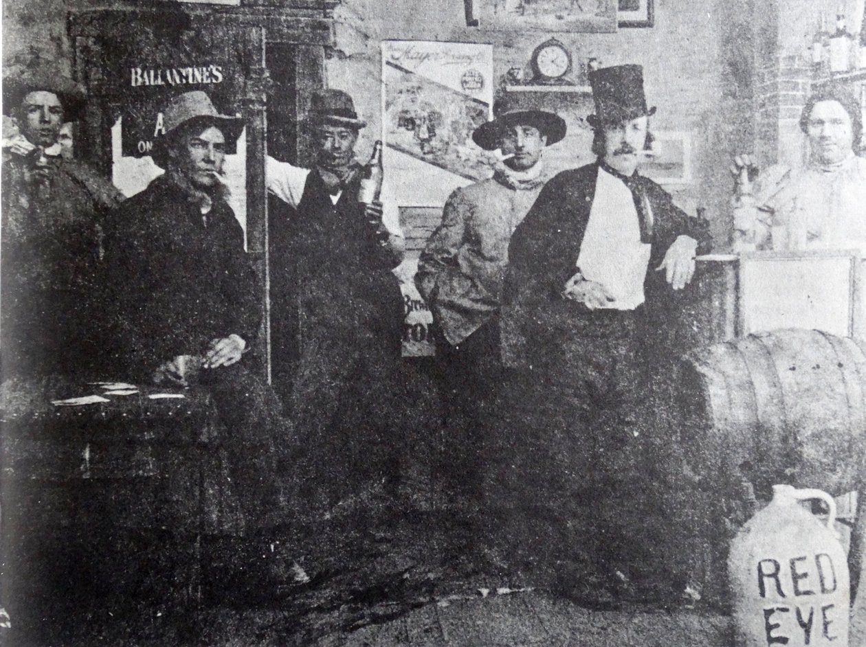 Bar da Cripple Creek, 1898 de American Photographer