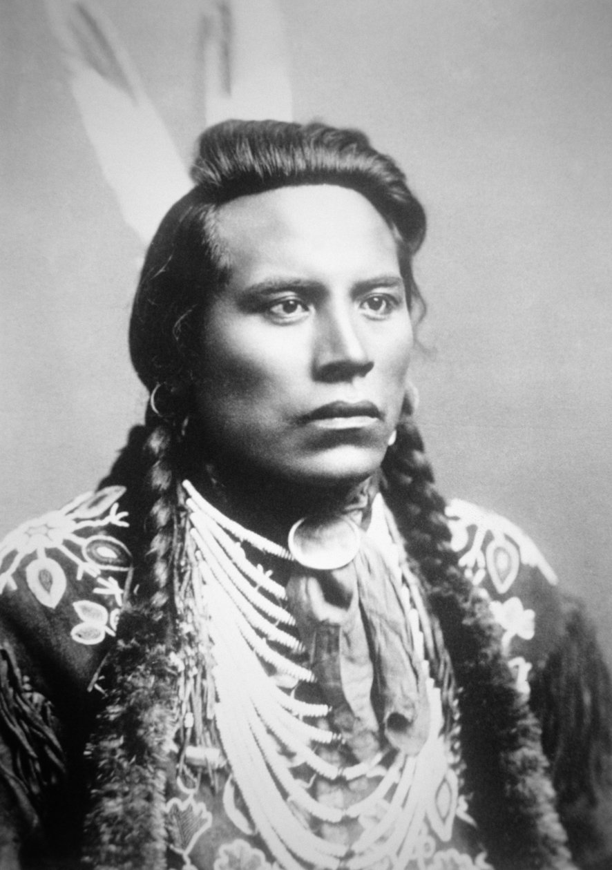 Curley, da tribo Crow, um dos batedores de Custer (foto a p/b) de American Photographer